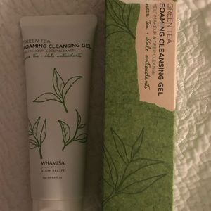 Whamisa by Glow Recipe Green Tea Foaming Cleanser